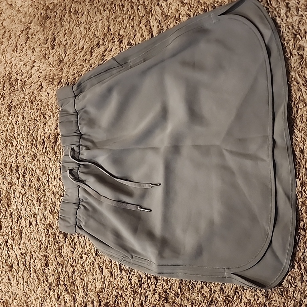 Lululemon Green Skirt Size 6